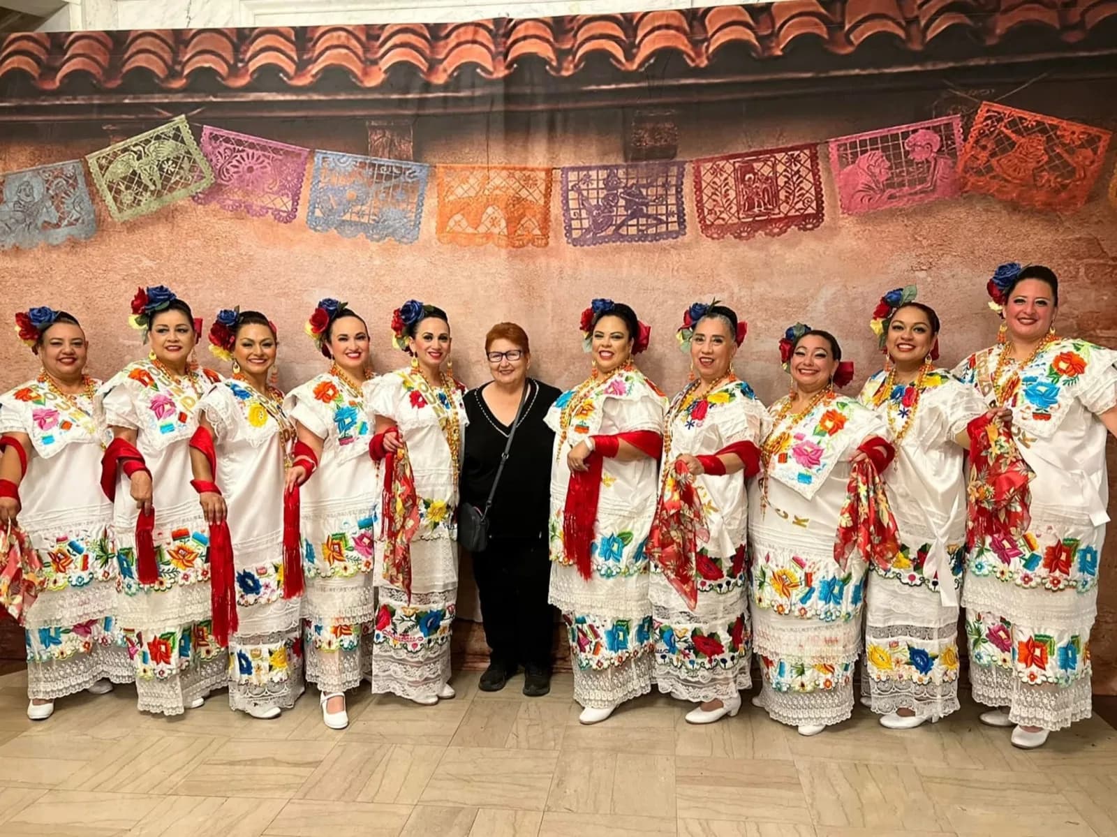 Damas adultas — blancos del terno yucateco